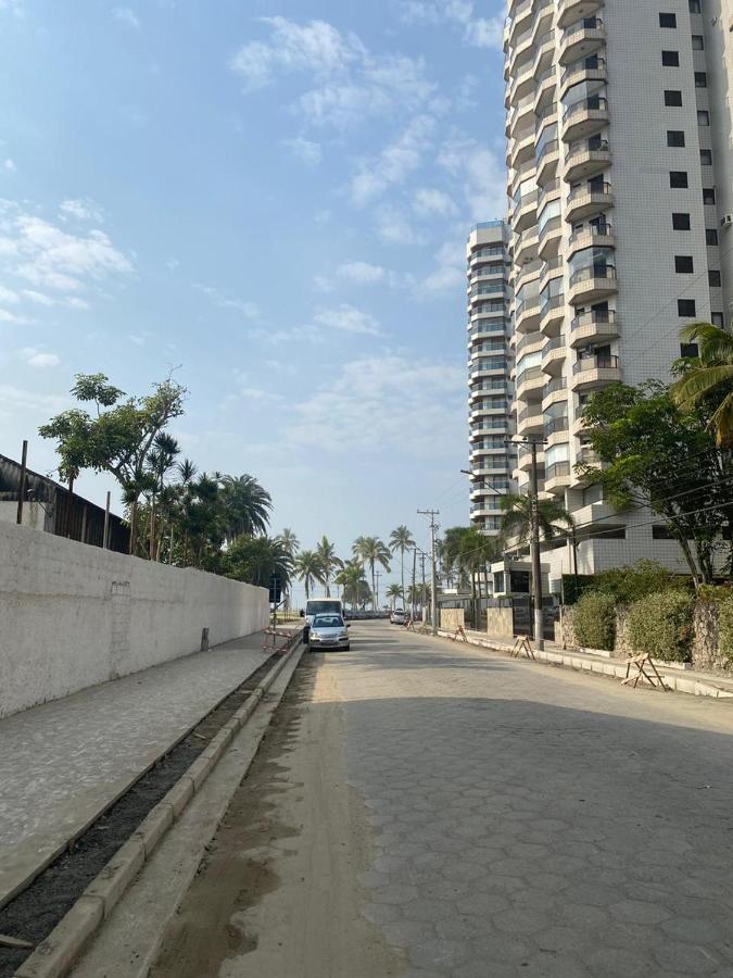 Ferienwohnung Wi-Fi Saint Patrick - 50Mts Da Enseada Guarujá Exterior foto
